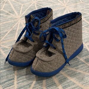 Nye Nesna Lobben boots, handmade quilted wool